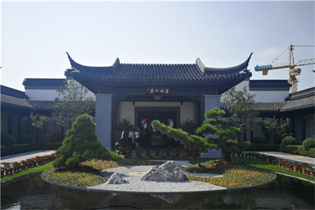 一品南庭3室2厅2卫100m277万